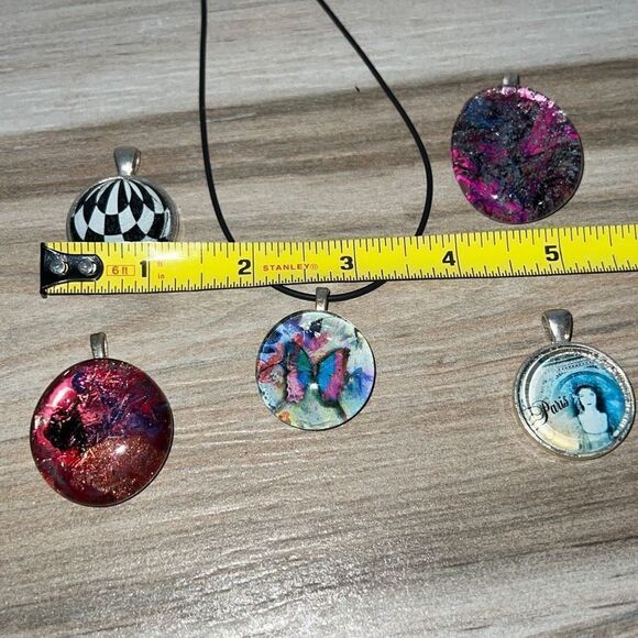 Interchangeable pendant set 5 pendants with a 16” cord hand crafted glass art - Picture 7 of 9